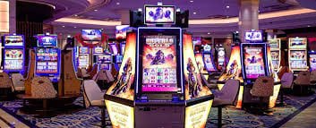 Mesin slot online dengan grafis hidup dan fitur bonus